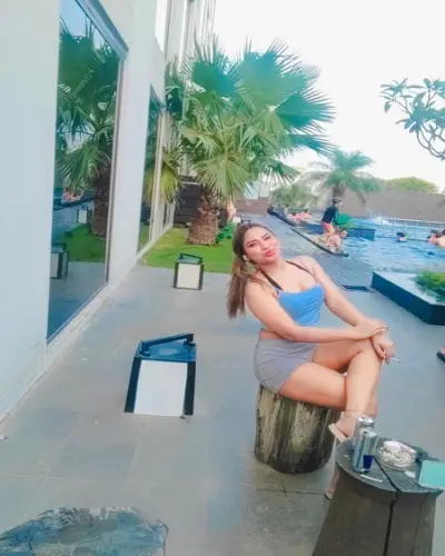 Escort Arjuni Morgaon